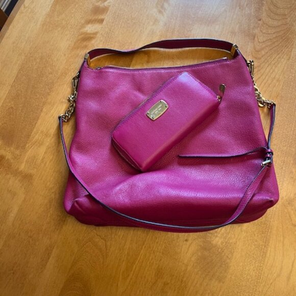 Michael Kors Shoulder Bag & Matching Wallet - Picture 2 of 10